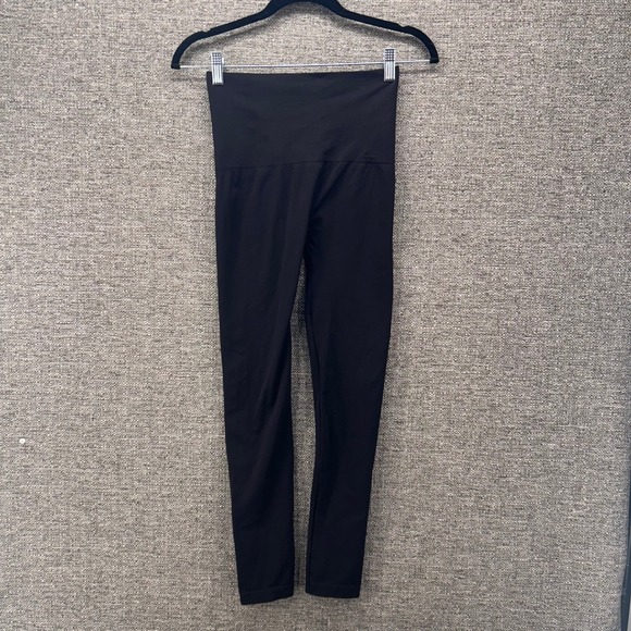 Assets by Spanx Womans Leggings Size Large High Waist Smoothing Shaping‎ - Picture 1 of 14